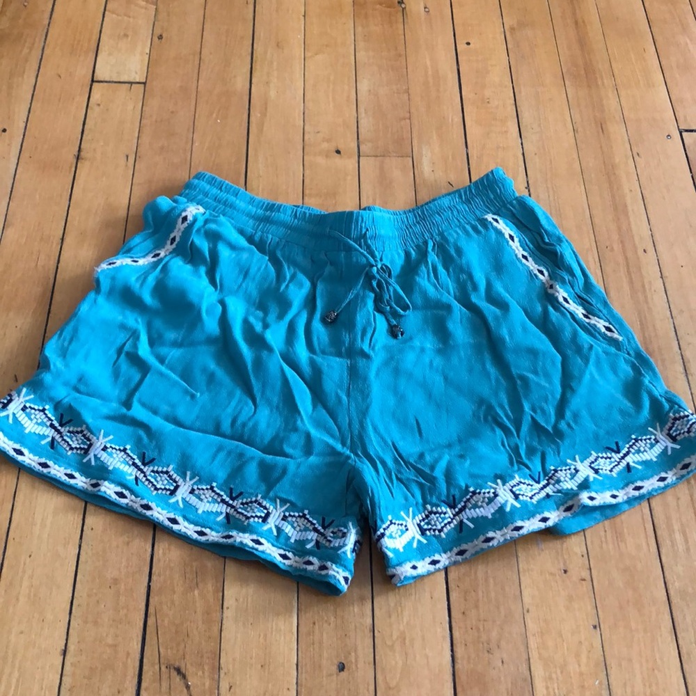 HEI shorts